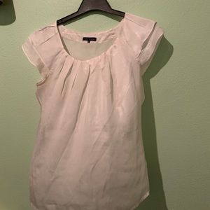 Violet and Claire White ruffled blouse size Medium